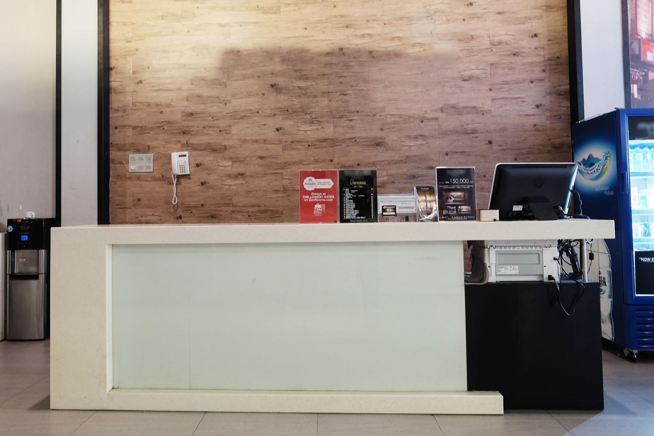 Хостел Juanda Airport Gedangan Экстерьер фото